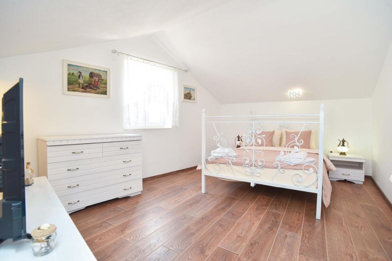 Senka Apartment Budva