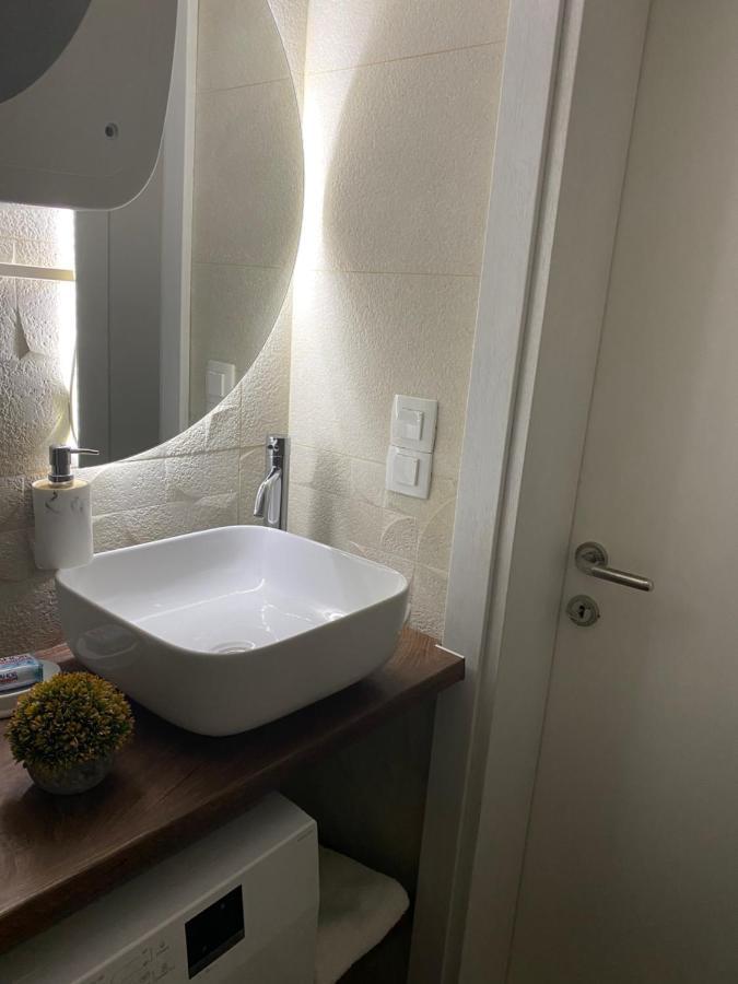 Senka Apartment *